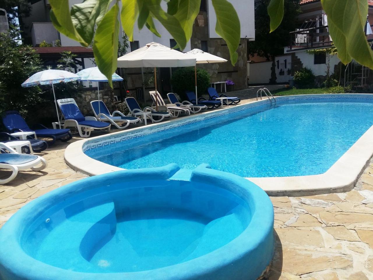 Guest House Yanina Varna Exterior foto